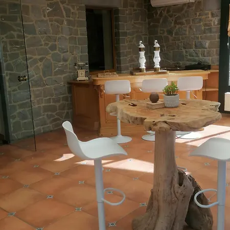 Au Regard Des Biches * Sovet