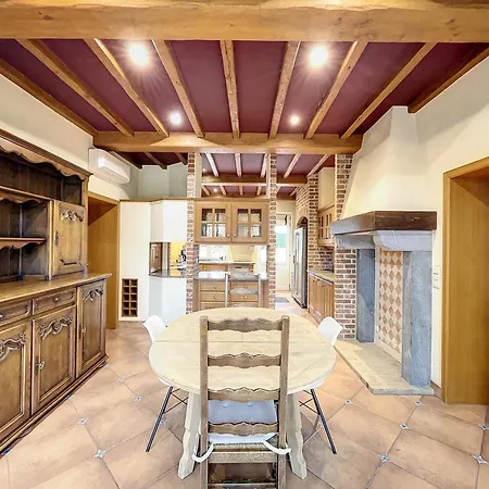 Au Regard Des Biches Sovet