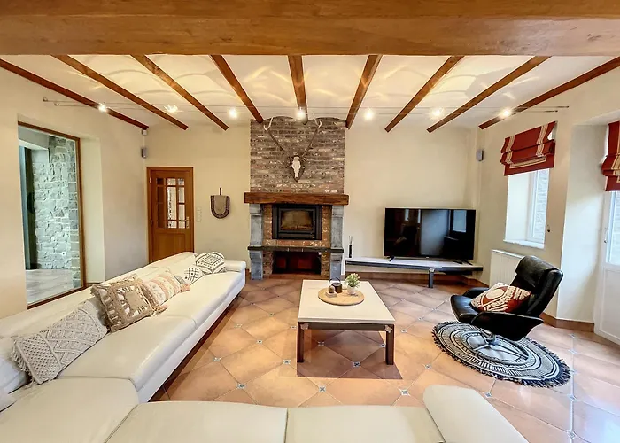 Дом отдыха Au Regard Des Biches