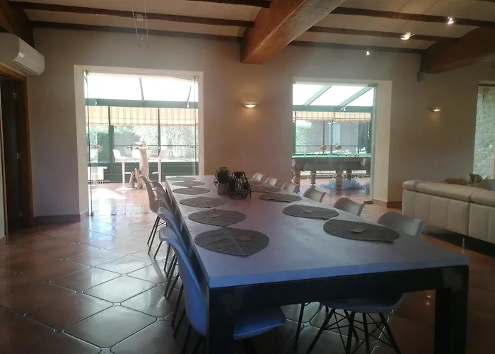 Au Regard Des Biches Sovet