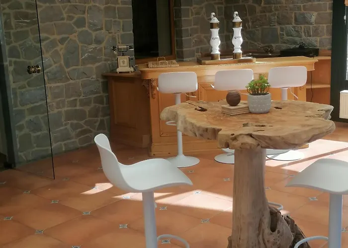 Au Regard Des Biches * Sovet