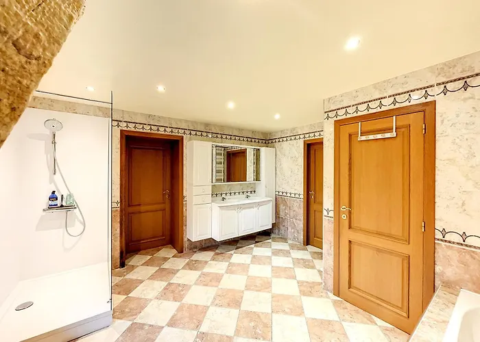 Дом отдыха Au Regard Des Biches *